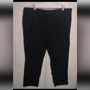 Dockers Men's 42X32 Classic Fit Waterless Black Cotton Blend Flat Front Pants